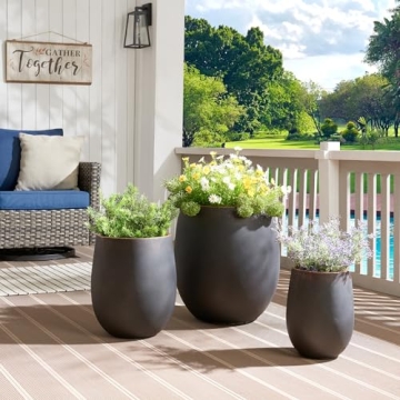 Wallowa Large Round Concrete Planter Set with Drainage Holes