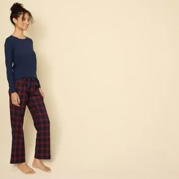 Stylish Women's Lightweight Flannel Sleep Set - Amazon Essentials