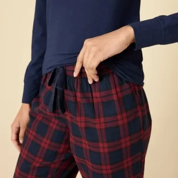 Stylish Women's Lightweight Flannel Sleep Set - Amazon Essentials