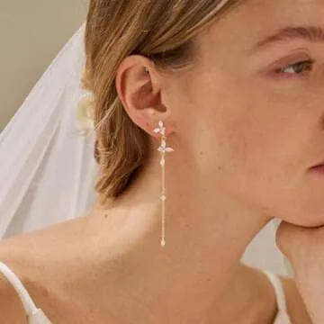 SELFROSE Butterfly Drop Earrings Women, 14K Gold Plated Butterfly Dangle Earrings for Women Trendy Cute Gold Earrings Dainty Gold Drop Earrings Hypoallergenic Butterfly Stud Earrings Jewelry for Women