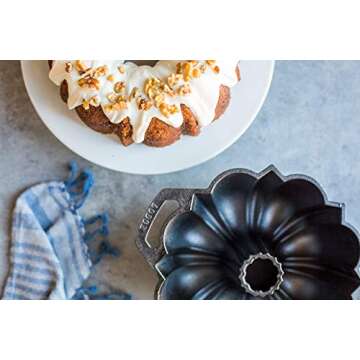 Lodge Legacy Fluted Cake Pan - Perfect Baking Experience