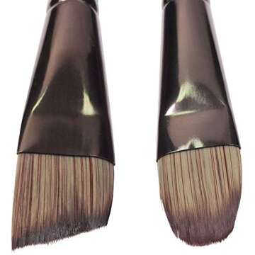 Mont Marte Premium Paint Brush Set 15 Piece, Includes 15 Different Brushes in a Roll Case with Magnetic Closure, Suitable for Watercolour, Acrylic and Oil Painting