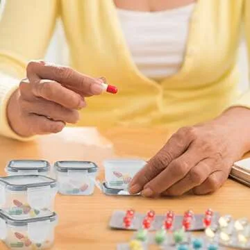 Amytalk Mini Salad Dressing Containers for Travel and Lunch