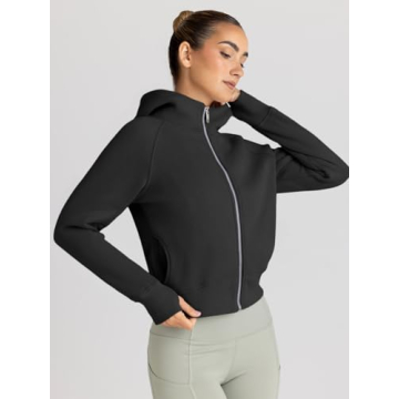 Cozy Trendy Queen Cropped Hoodies for Women