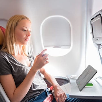 CLICK CLEAN Touchscreen Cleaner with Phone Stand