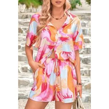 PRETTYGARDEN Women Summer 2 Piece Beach Outfits Printed Short Sleeve Tops Lounge Shorts Casual Tracksuit Set (Pink,Small)