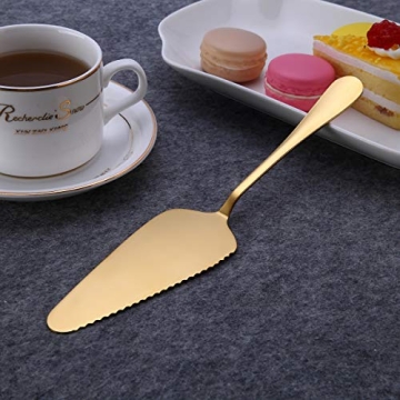 Elegant 6-Piece Gold Serving Set For Stylish Dining