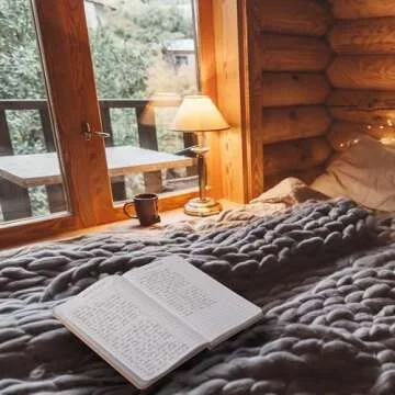 Beautiful Reading Journal for Avid Book Lovers and Gift Seekers