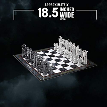 Harry Potter Wizard Chess Set - Noble Collection