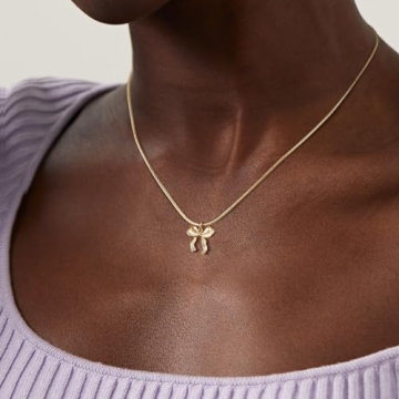 Trendy Risamil Gold Bow Necklace for Women - Stylish Jewelry