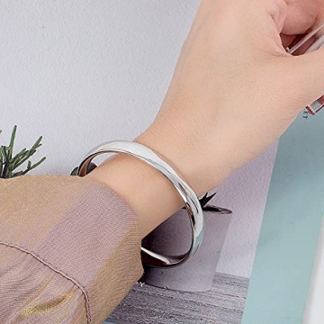 Dankadi 925 Sterling Silver Minimalist Bangle for All Styles