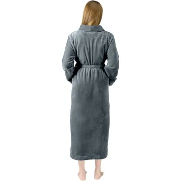 NY Threads Women's Plush Fleece Bathrobe - Soft & Warm