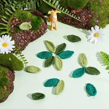 FINGERINSPIRE 30pcs Handmade Crocheted Leaves in 3 Color Crochet Green Leaf Handmade Crocheted Flowers Leaves Small Leaf Applique for Decorative Cardmaking Scrapbook Craft
