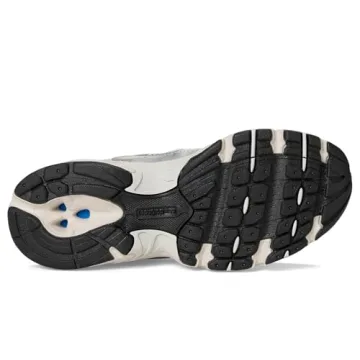 New Balance 530 Big Kid Sneaker for All-Day Comfort