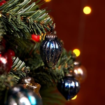 25 Vintage Christmas Ornaments for Joyful Holiday Celebrations