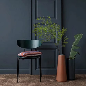 Realistic Artificial Eucalyptus Stems for All Events