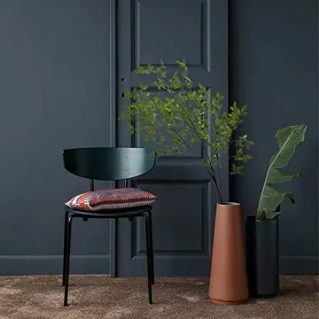 Realistic Artificial Eucalyptus Stems for All Events