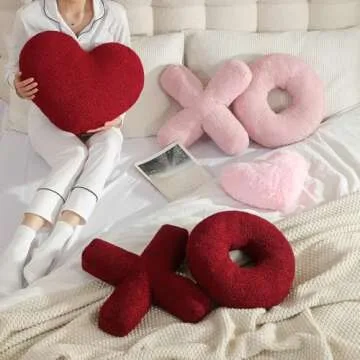 EastTree XO Pillows, Valentine's XO Shaped Pillow, Red XO Throw Pillows, Love Pillows Gifts, Ultra Soft Teddy Fleece Valentine's Pillows, Women Girls Kid Room Decor 14x14 Inch