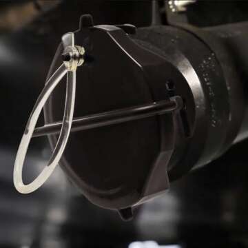 Camco 39452 Heavy Duty Plastic Twist On RV Sewer Hose Replacement Storage Cap with Bayonets for Outdoor Recreational Vehicles, Black