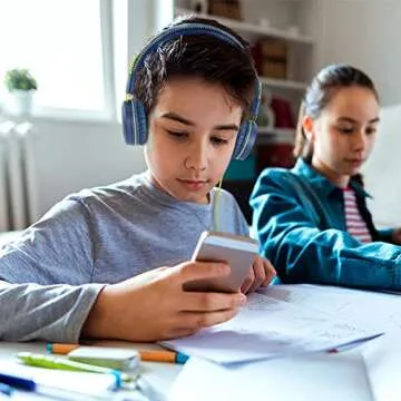 POWMEE M1 Kids Headphones - Adjustable & Foldable