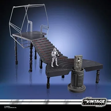 Star Wars Carbon-Freezing Chamber Playset with Stormtrooper