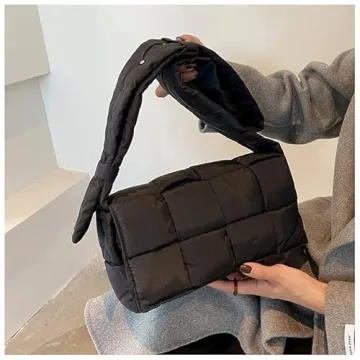 Stylish Padded Crossbody Bag for Trendy Women