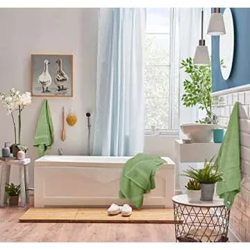 Utopia 8 Piece Premium Towel Set in Sage Green