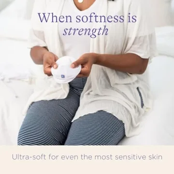 Lansinoh Reusable Nursing Pads for Breastfeeding Comfort