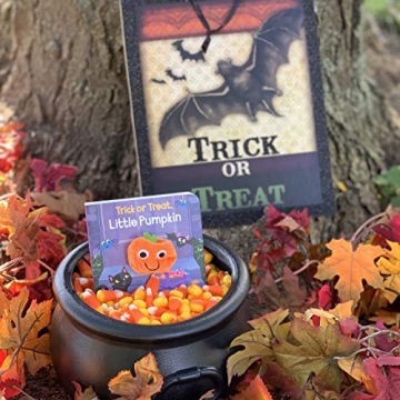 Trick Or Treat Little Pumpkin Finger Puppet Book for Kids