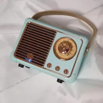 QUEQIMU Retro Bluetooth Speaker for Stylish Music Lovers