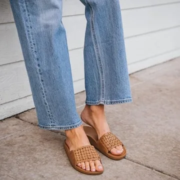 OLUKAI Kamola Women's Slide Sandal, Comfort & Style