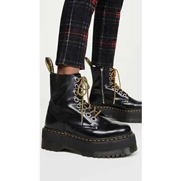 Dr. Martens Jadon Max: Bold, Stylish & Comfortable Boots