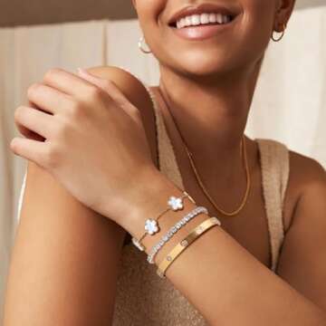 Trendy 18K Gold Plated Stackable Floral Bracelets Set