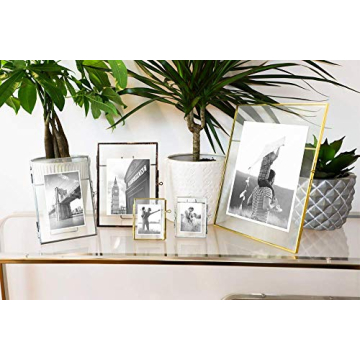 Isaac Jacobs 4x6, Antique Gold, Vintage Style Brass and Glass, Metal Floating Picture Frame (Vertical) with Locket Closure, for Photos, Art, & More, Tabletop Display (4x6 Antique Gold)