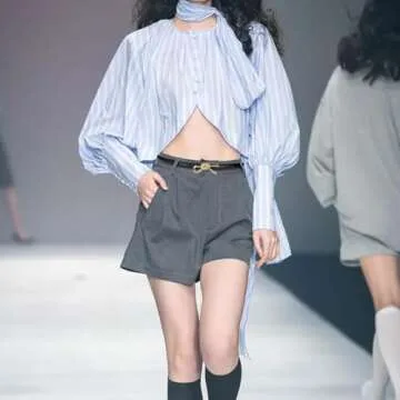 YZFSM 2 Pack Women Skinny Leather Belt Solid Color Gold Buckle Adjustable Waistband for Dresses Jeans Coats (Gold Buckle Black+White)