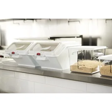 Rubbermaid 6 Quart Food Storage Container for Kitchen Needs