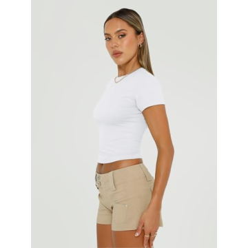Trendy Queen Y2K Crop Top Soft Slim Fit Summer Tee
