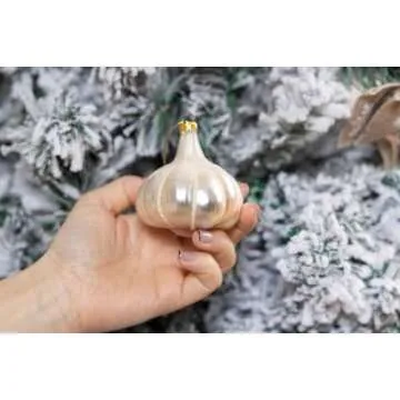 2 Pack 2.8'' Hand Blown Glass Garlic Christmas Ornament, Hand Painted Glass Food Ornaments for Christmas Tree Decorations