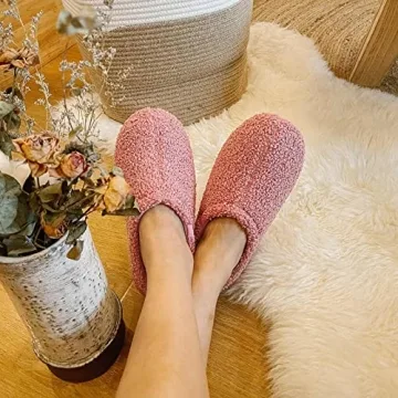 HomeTop Women's Fuzzy Curly Fur Memory Foam Loafer Slippers Bedroom House Shoes with Polar Fleece Lining (7-8, Pink)