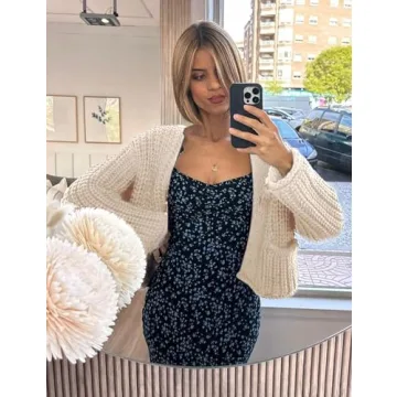 Arssm Chunky Cropped Cardigan for Stylish Winter Wear