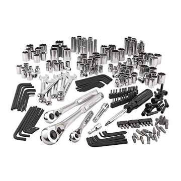 Craftsman 230 Piece 230 PC SAE Metric Mechanics Tool Set ratchet wrench socket, carry case included