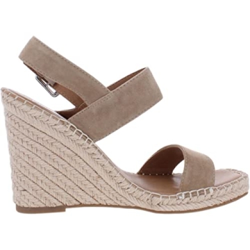 Chic Steve Madden Women's Uri Wedge Sandal for Summer