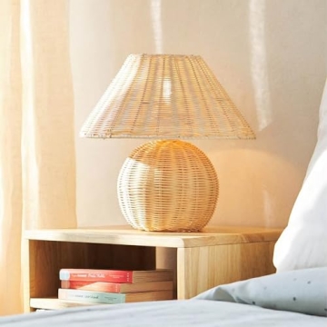 DANGGEOI Natural Rattan Table Lamp for Elegant Lighting