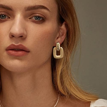 HESSAWELL Gold Drop Earrings - Stylish Statement Jewelry