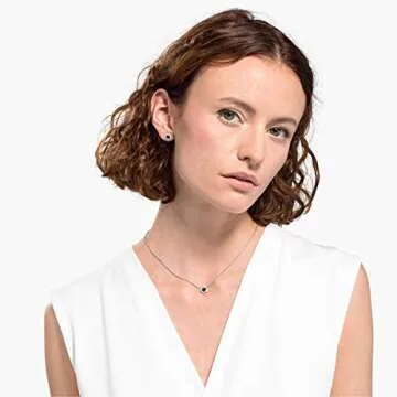 Elegant Swarovski Necklace Set with Sparkling Crystals