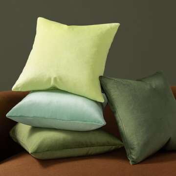 Pack of 2 Velvet Decorative Pillow Covers in Green - 20" x 20"