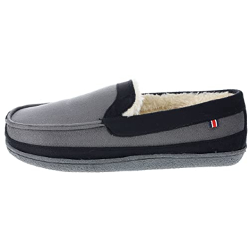 Stylish IZOD Men's Two-Tone Moccasin Slip-On Slippers