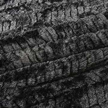 YUSOKI Luxury Faux Fur Pillow Covers Set of 2