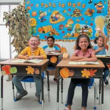 Buy Jumbo Pumpkins Classroom Cutouts - Fall Décor Galore