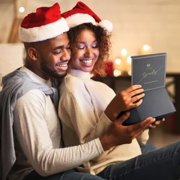 King & Queen Apron Set for Couples Engagement